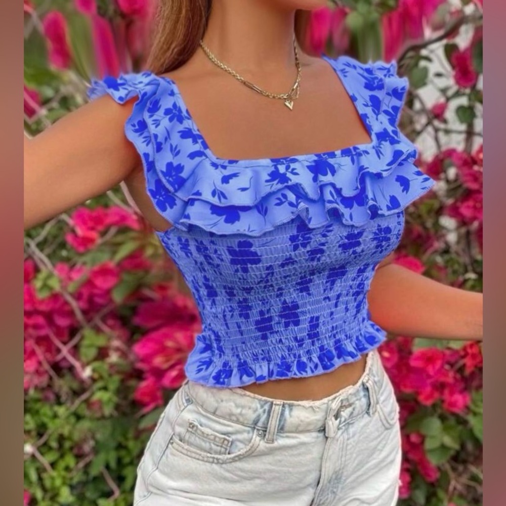 Lavishly Paris Floral Ruffle Tee Tank. - Picture 11 of 16